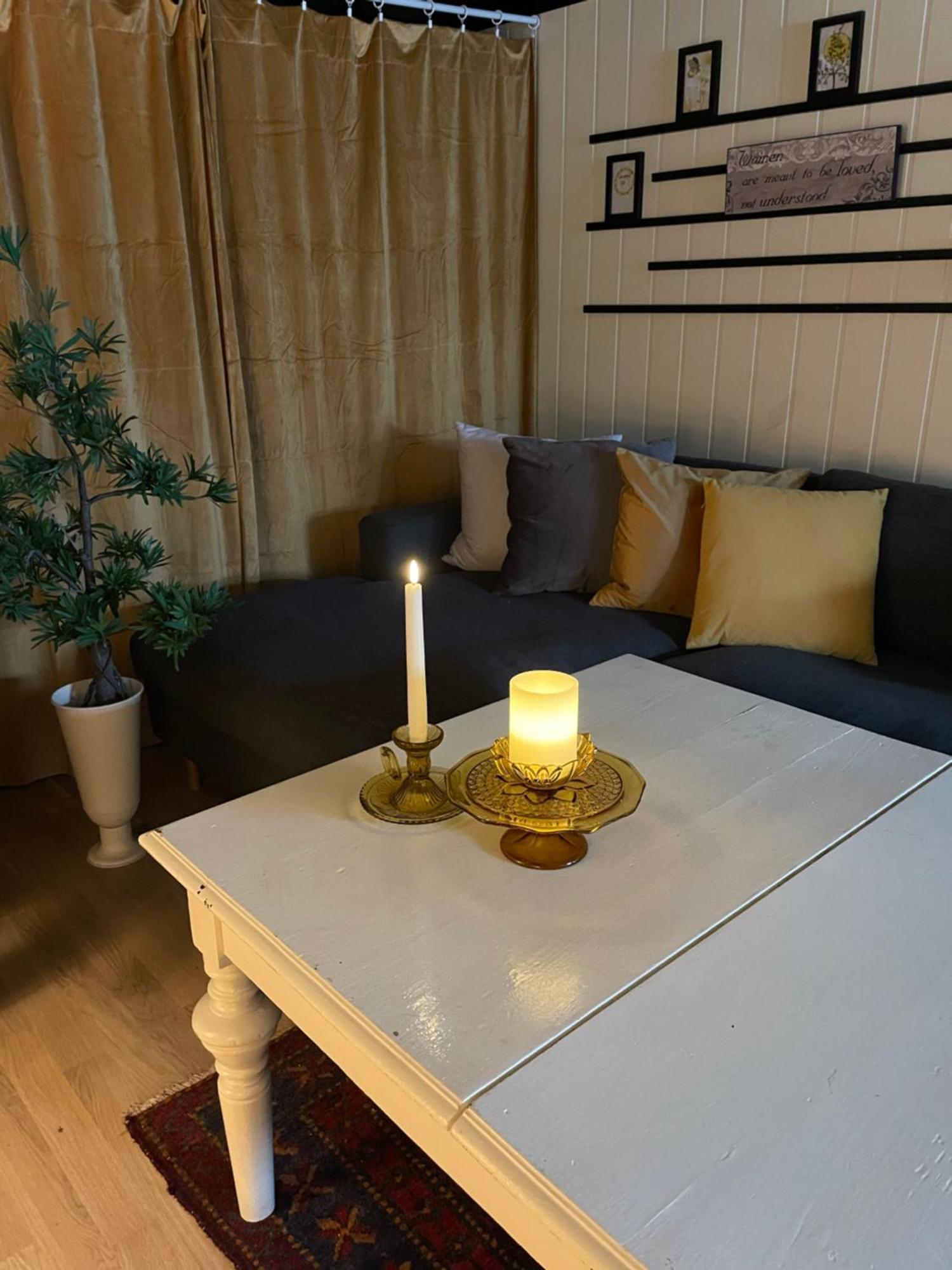Privat bolig Primitivt Kjellerrom Uten Dusj, Med Delt Toalett *